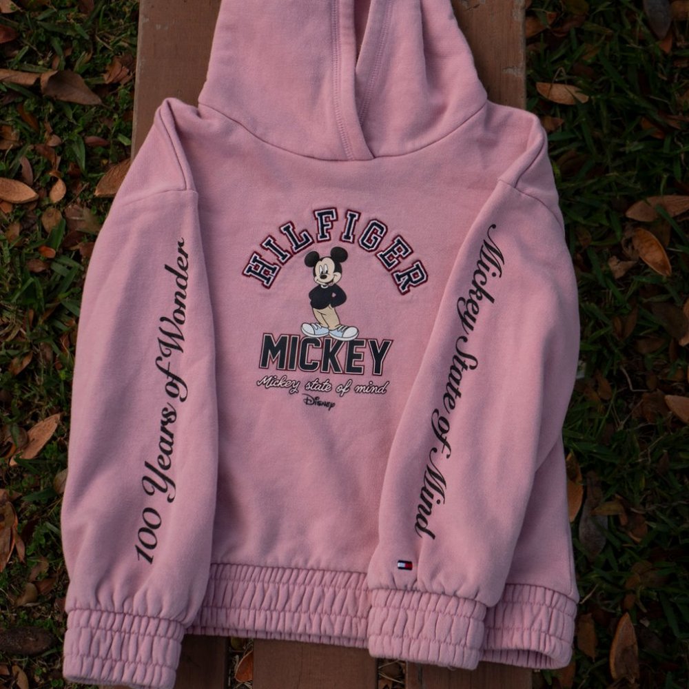 Vintage Mickey Mouse x Tommy Hilfiger Hoodies